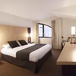 Eliseo Hotel Lurdy