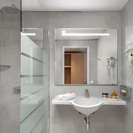 Eliseo Hotel 4*